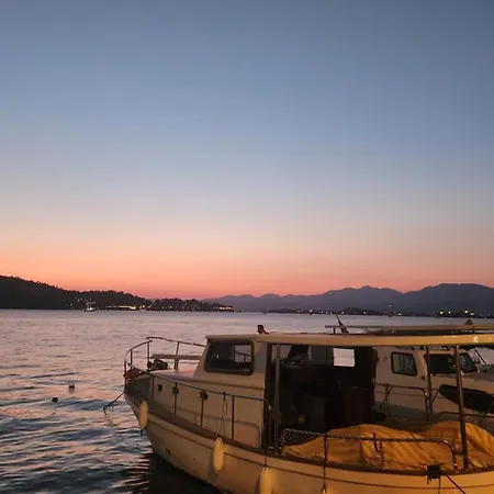 Calish Duplex Ξενοδοχείο με διαμερίσματα *