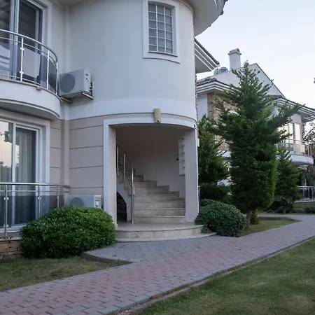 Calish Duplex * 페티예